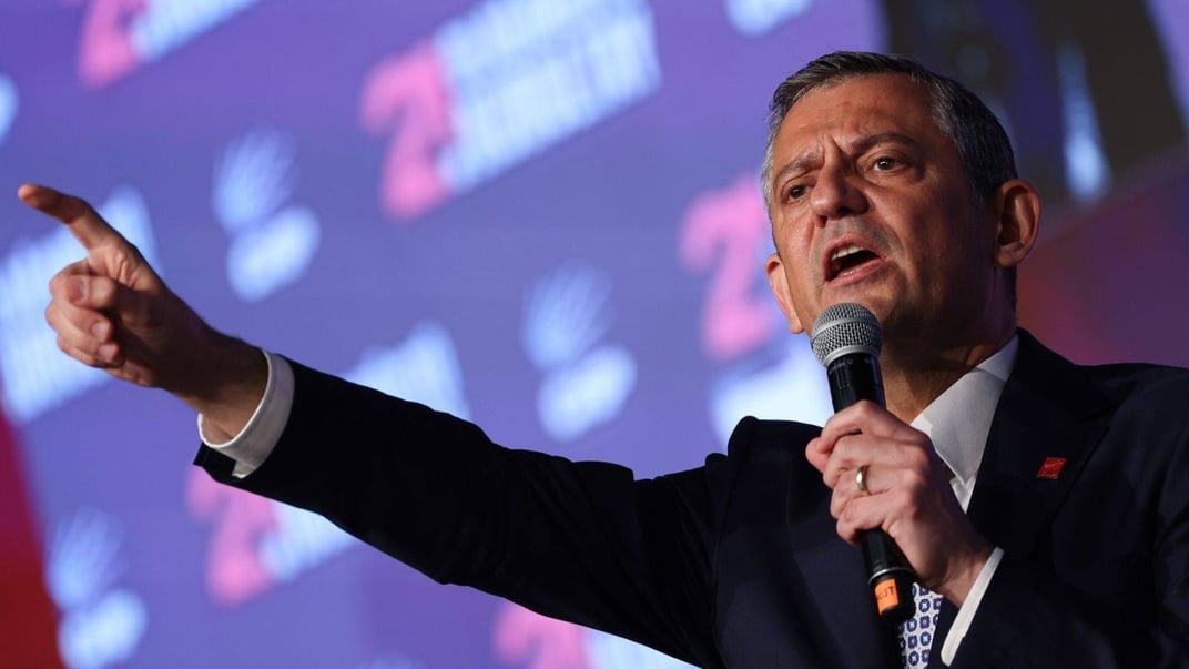 Лідер опозиційної «Народно-республіканської партії» Озгюр Озель