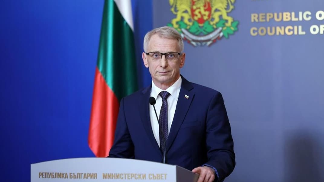 Николай Денков