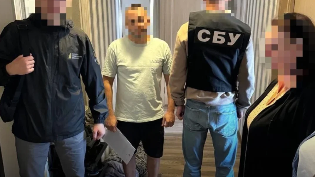 Задержание подозреваемого в хищении 12 миллионов гривен на закупках для ВСУ