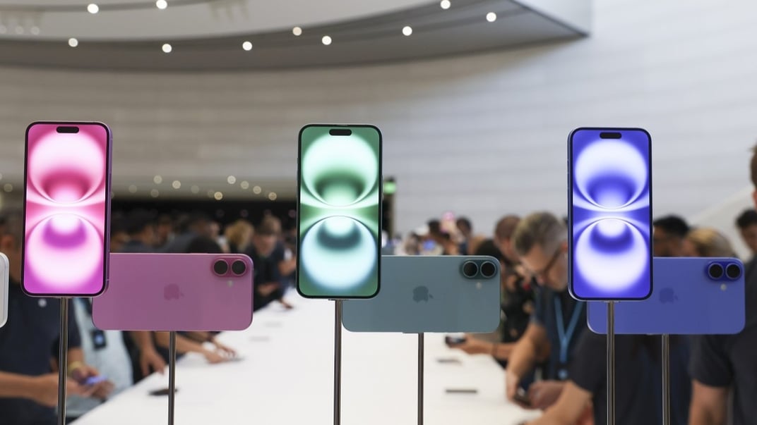 Демонстрація iPhone 16 під час анонсу нових продуктів у штаб-квартирі Apple у Купертіно, штат Каліфорнія, 9 вересня 2024 року