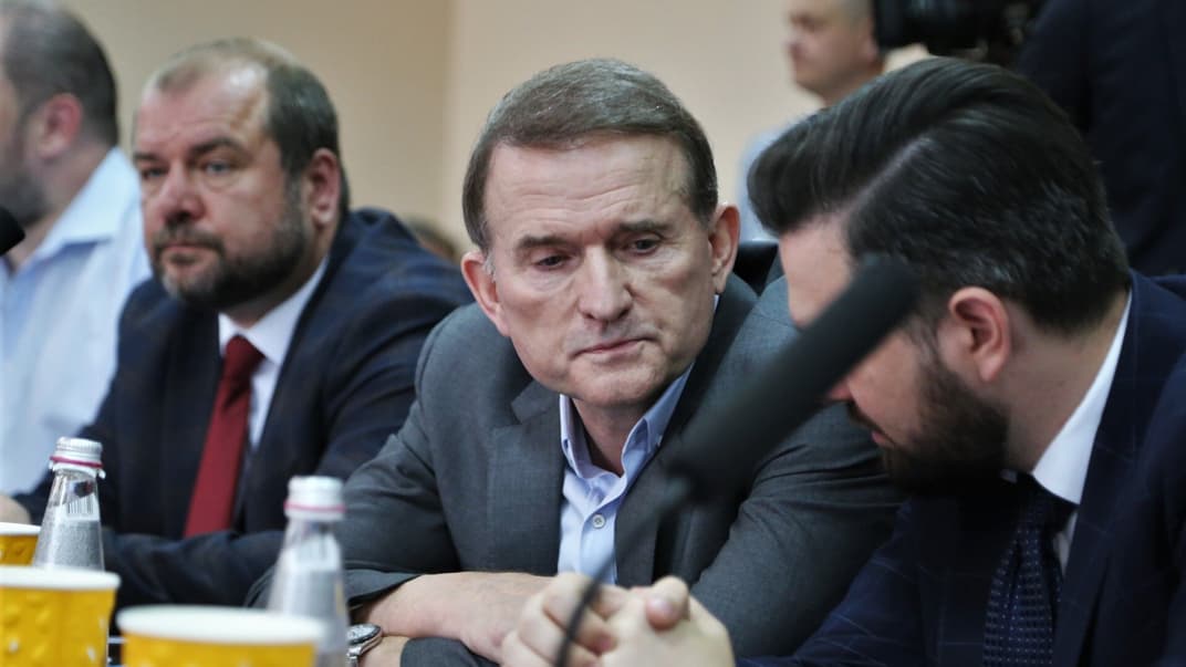 Виктор Медведчук на заседании суда, Киев, 8 июля 2021 года