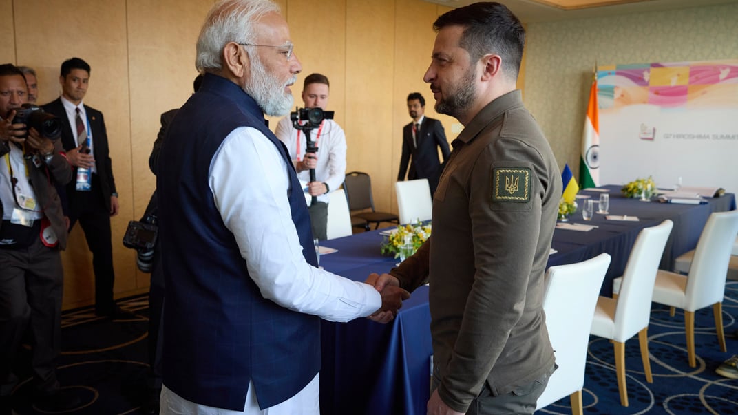 Иллюстративное фото. Президент Украины Владимир Зеленский и премьер-министр Индии Нарендра Моди на саммите G7 в Японии, май 2023 года