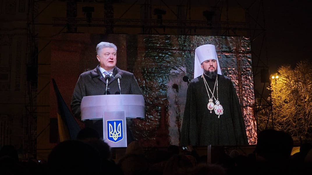 Президент Петро Порошенко і митрополит Переяславський та Білоцерківський Епіфаній, 15 грудня 2018 року