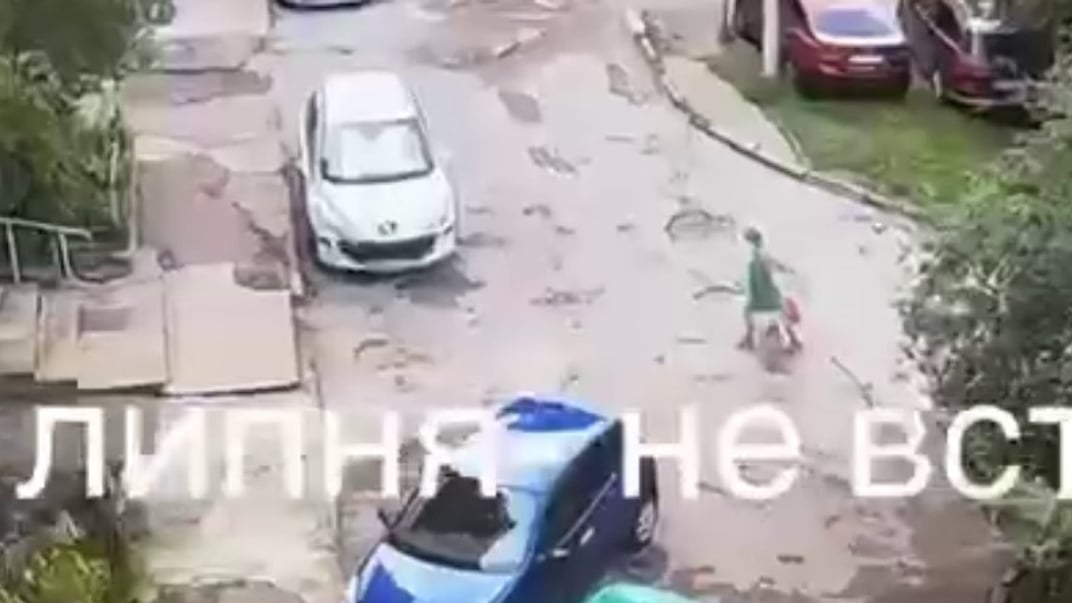 Донька Фаріон стверджує, що на відео її мати повертається додому за два дні до свого вбивства