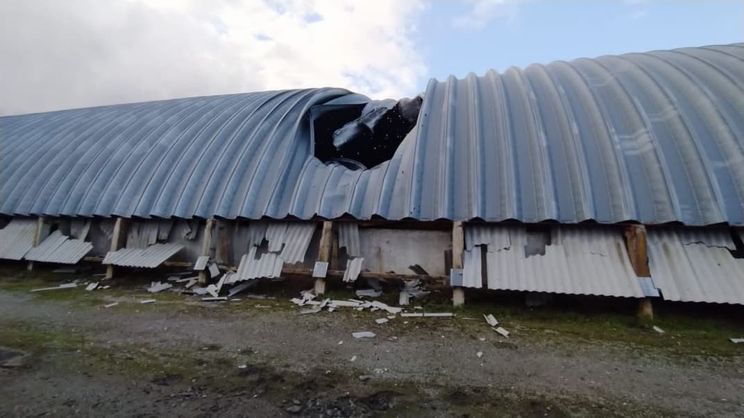 Пошкоджене аграрне підприємство внаслідок російських обстрілів Сумщини 3 жовтня 2022 року