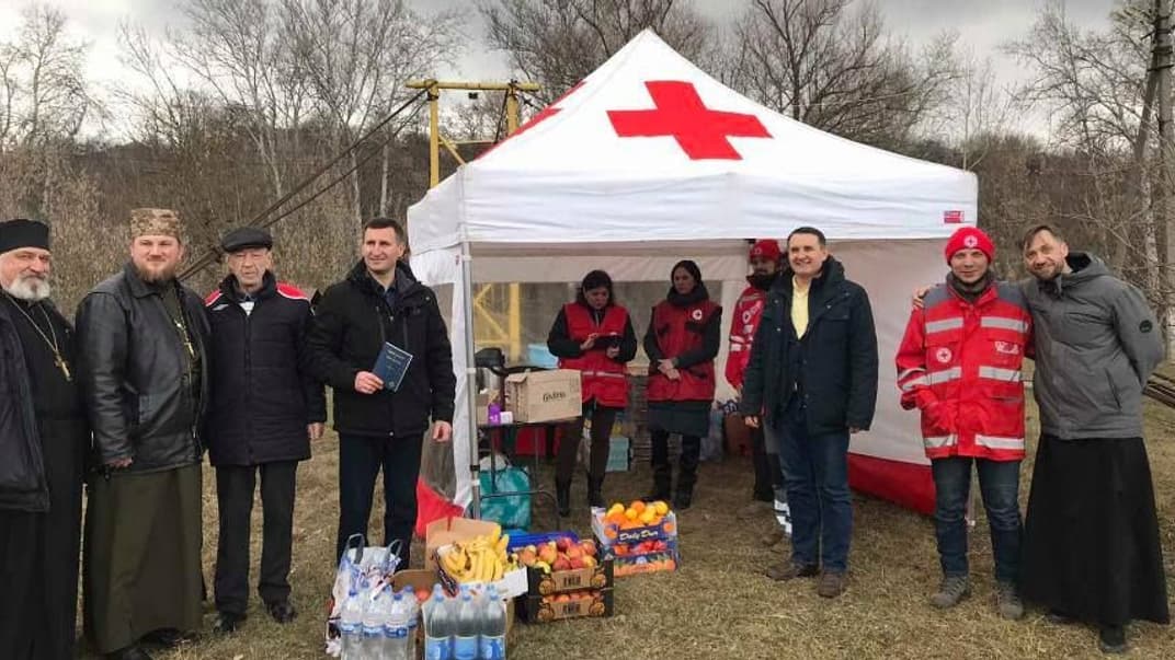 Религиозные деятели собрали продукты, настольные игры и книги для эвакуированных из Уханя, 22 февраля 2020 года