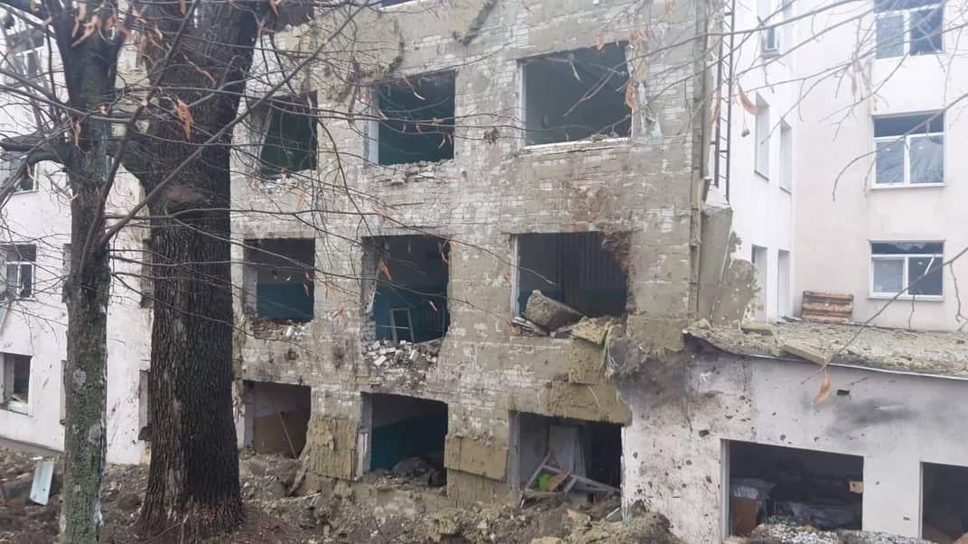 росіяни влучили в лікарню в Куп'янську