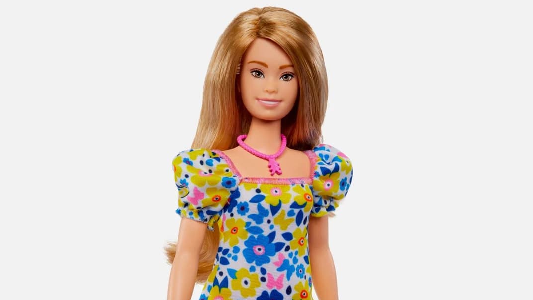 Компанія Mattel представила свою першу ляльку Барбі, яка зображає людину з синдромом Дауна.