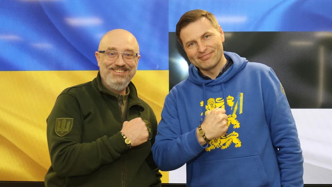 Министр обороны Эстонии Ханно Певкур и министр обороны Украины Алексей Резников, Киев, 26 февраля