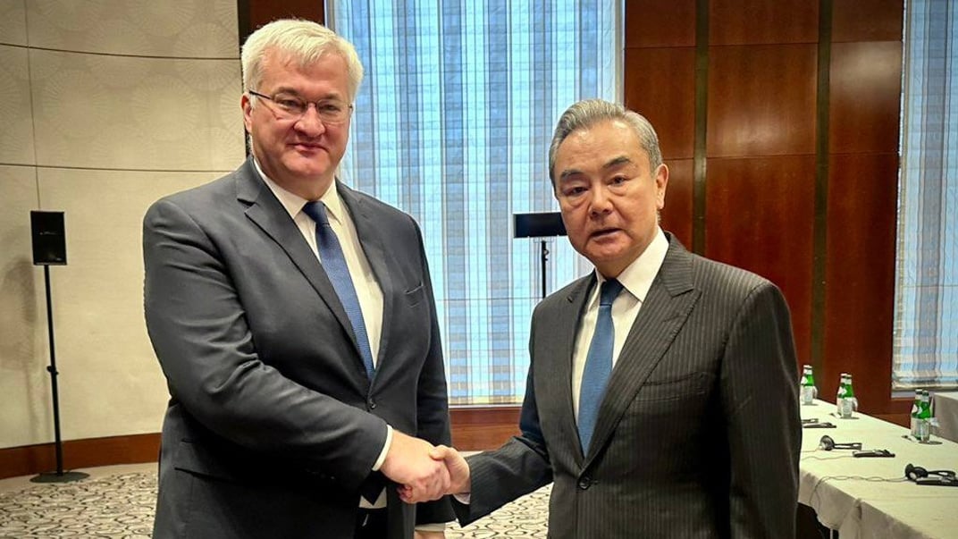 Міністр закордонних справ України Андрій Сибіга провів у Мюнхені двосторонні переговори з китайським колегою Ван Ї
