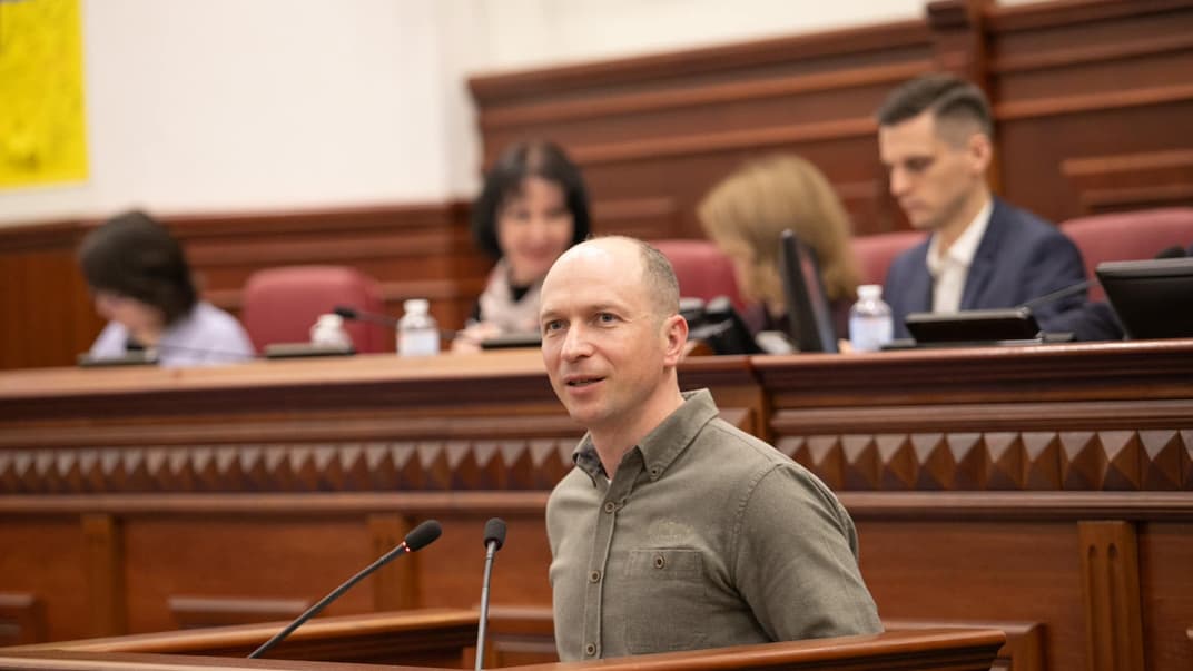 Директор Департамента защиты окружающей среды и адаптации к изменению климата КГГА Александр Возный