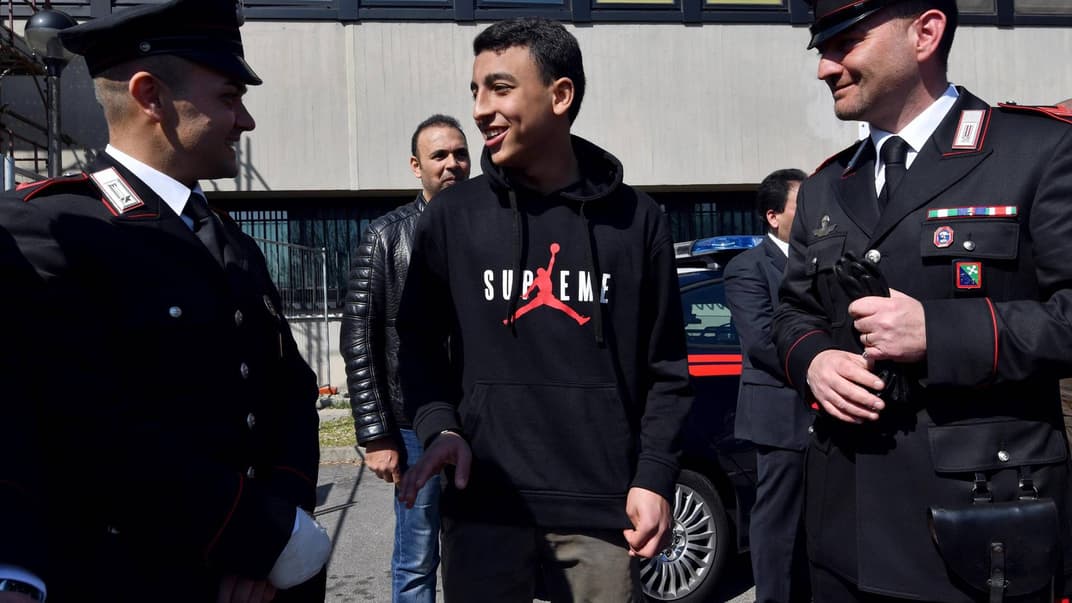 Рамі Шехата зателефонував у поліцію, аби повідомити про захоплення автобуса з 51 дитиною