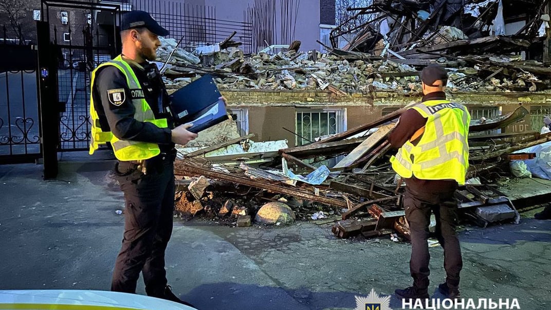 Поліція на місці садиби Зеленських у Києві