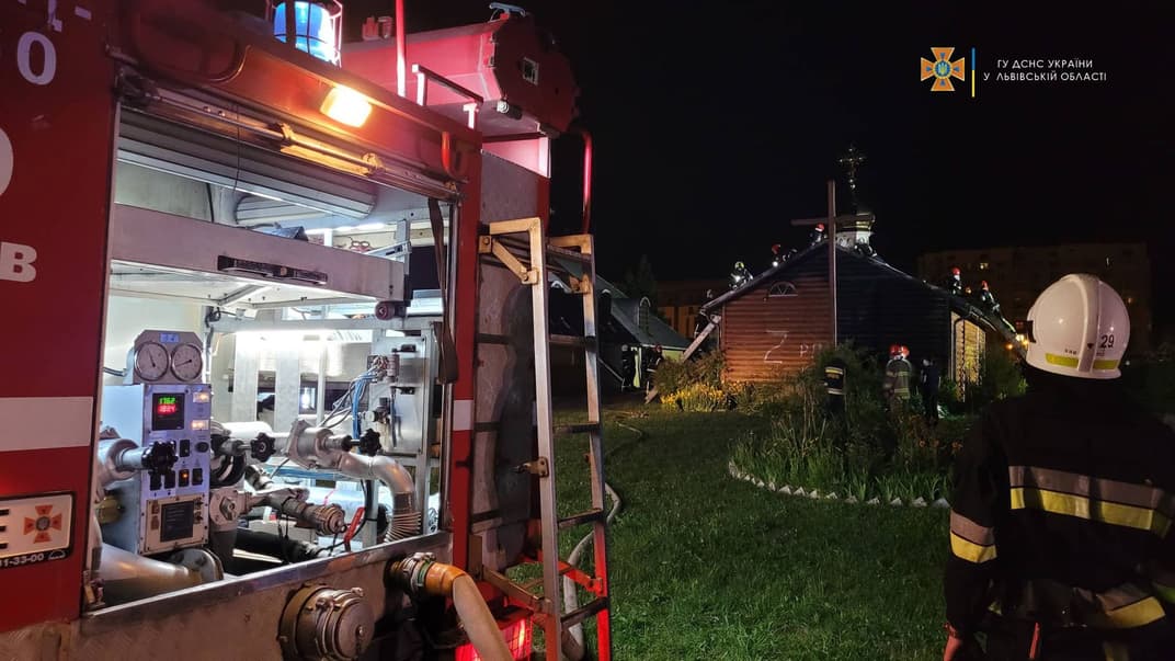 У Львові увечері 19 червня в церкві святого рівноапостольного князя Володимира Української православної церкви московського патріархату (УПЦ МП) виникла пожежа