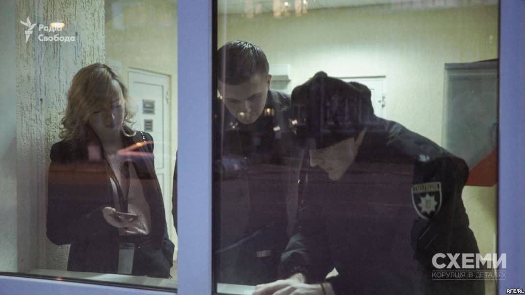 Журналісти програми «Схеми» звернулися в поліцію через стеження охоронців Ахметова