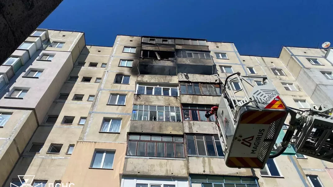 Пожежа в дев’ятиповерховому будинку в Рівному, 20 червня 2026 року