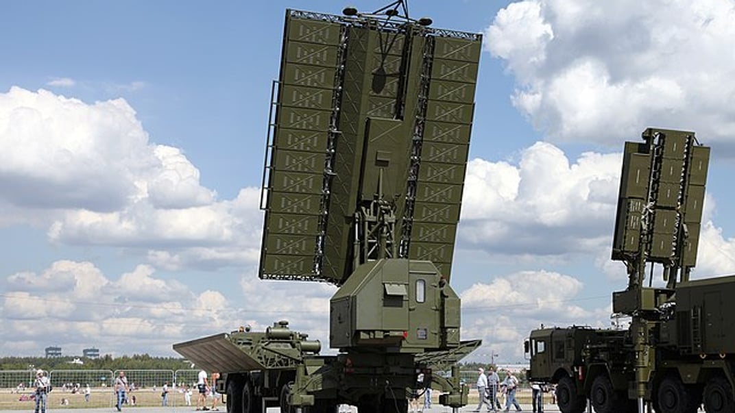 Компонент российской РЛС «Небо-М». Иллюстративное фото