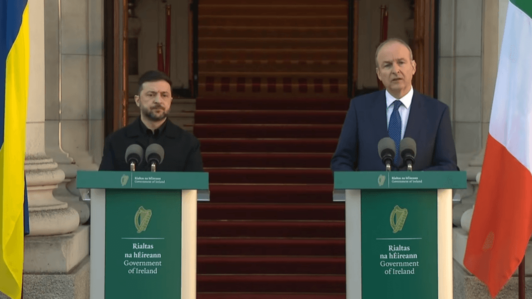 Прем'єр-міністр Ірландії Міхал Мартін під час спільної пресконференції із президентом Володимиром Зеленським, Дублін, 2 грудня 2025 року