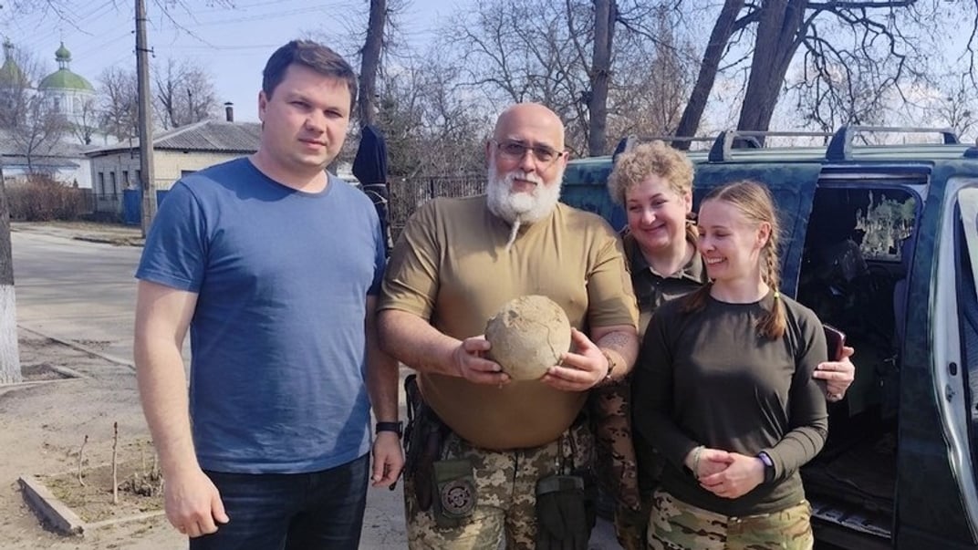 Кістка мамонта часів палеоліту