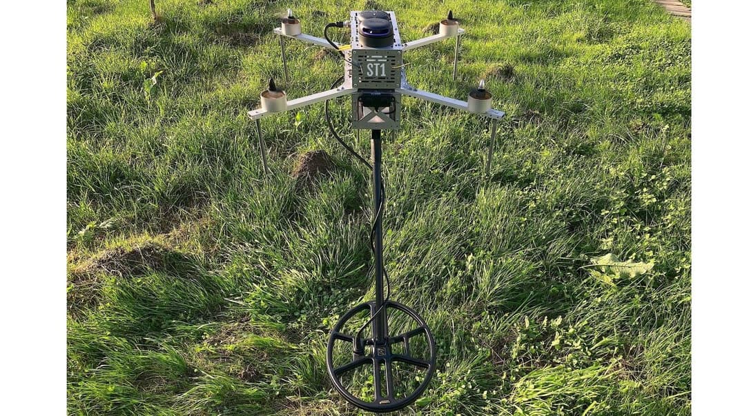 Экспериментальный образец украинского дрона-разминировщика ST1