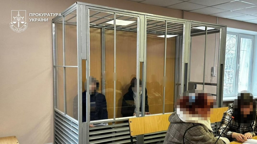 Суд над підлітками, яких підозрюють у замаху на умисне вбивство військового у Дніпрі