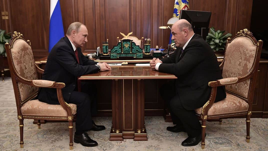 Президент Росії Володимир Путін (ліворуч) з кандидатом на посаду прем'єра Михайлом Мішустіним, Москва, Росія, 15 січня 2020 року