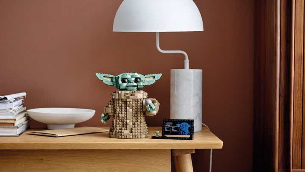 Для фанатов Star Wars: теперь Малыша Йоду из сериала «Мандалорец» можно будет собрать из Lego