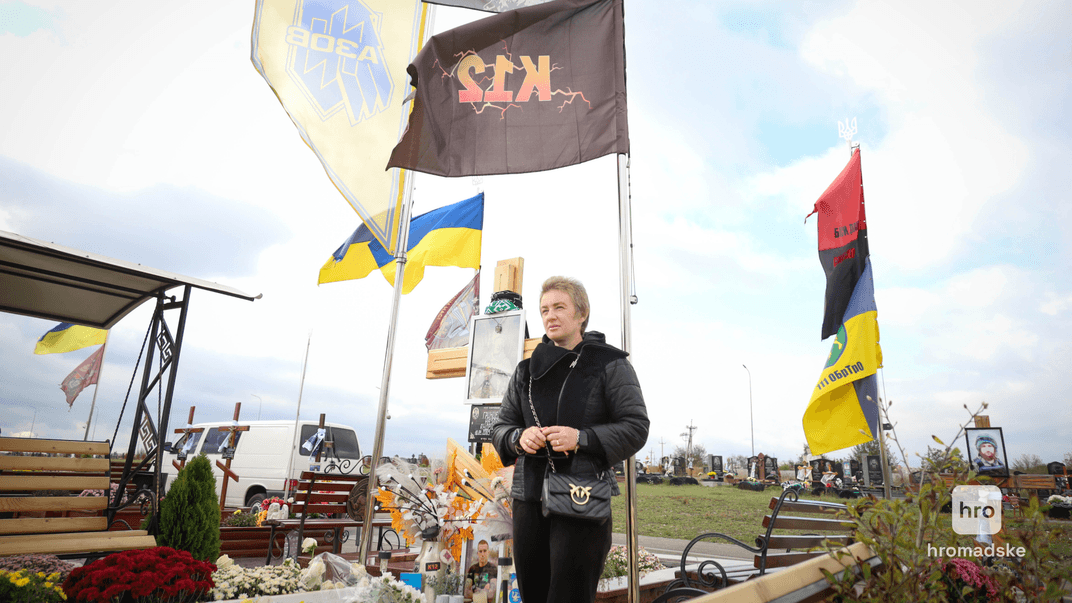 «Вшануйте наших синів гідно». Мама Грєнки, наймолодшого «азовця» з «Азовсталі», про обовʼязок памʼяті