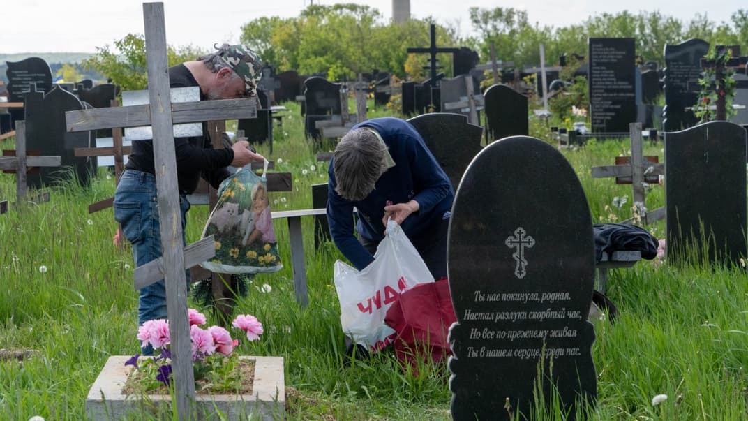 Иллюстративное фото. Кладбище в Харькове, 13 мая 2023 года