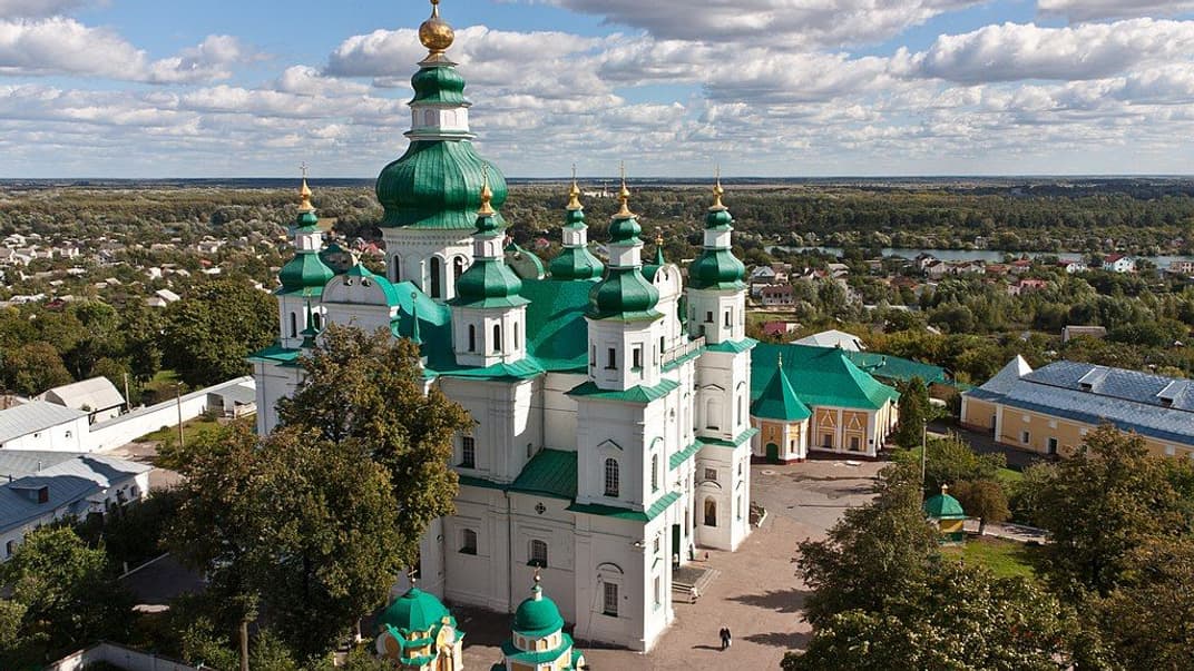 Ілюстративне фото. Свято-Троїцький собор, що нині належить Українській православній церкві московського патріархату, в Чернігові