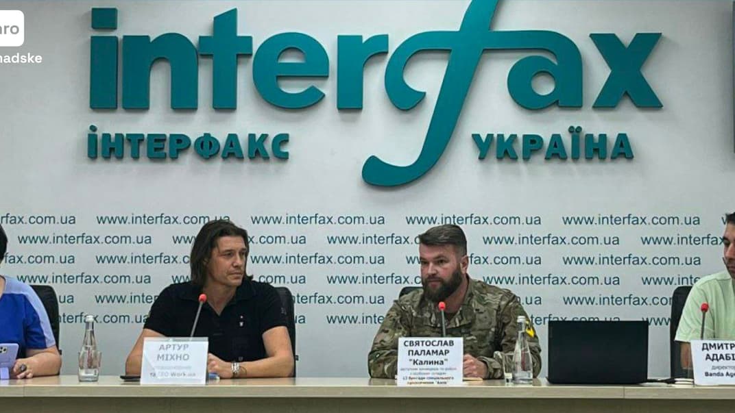 Пресконференція за участі представників «Азову», Work.ua та Banda Agency, Київ, 2 листопада 2023 року