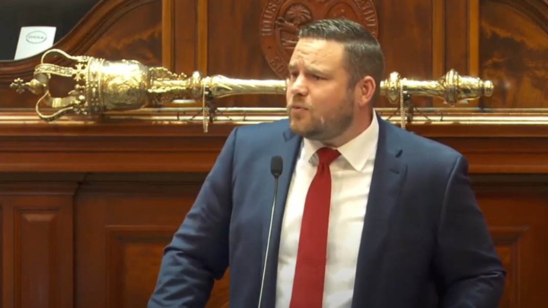 Роберт Джон Мей (RJ)