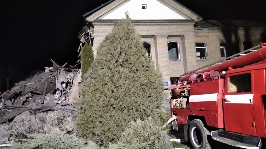 Наслідки російських обстрілів Вільнянська вночі 23 листопада 2022 року