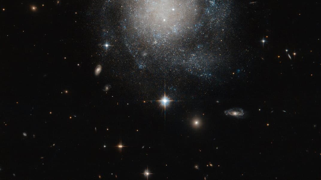 Галактика UGC 12588