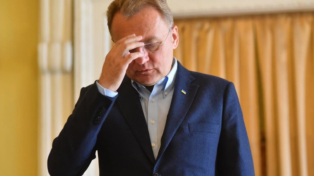 Мер Львова Андрій Садовий під час засідання з нагоди 29-ї річниці підняття національного прапора над Львівською міською радою у Львові, 3 квітня 2019 року. 