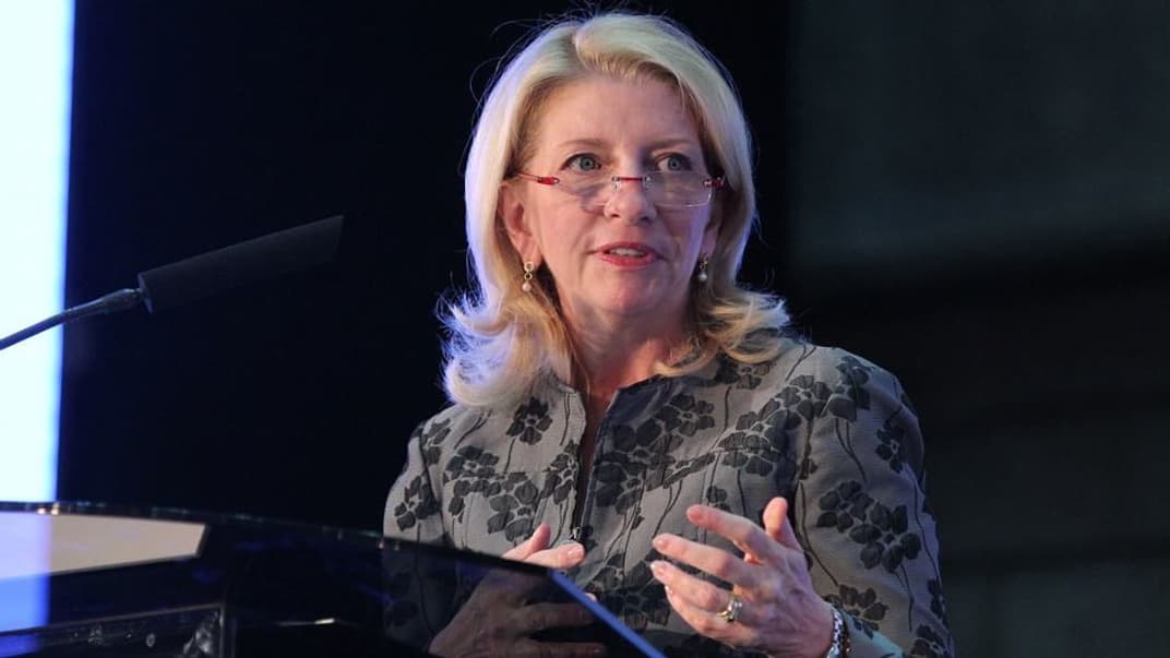 Кетрін Рассел виступає на Глобальному саміті підприємництва в Найробі, Кенія