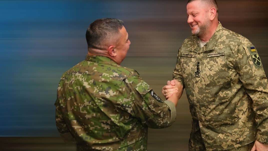 Головнокомандувач ЗСУ Валерій Залужний провів зустріч із начальником Генштабу Збройних сил Словаччини Даніелем Змеко