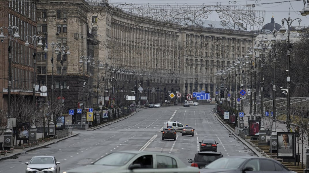 Иллюстративная фотография. Улица Крещатик, в Киеве, 2 марта 2022 года