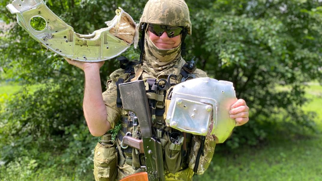 Украинский военный сбил российскую крылатую ракету с пулемета