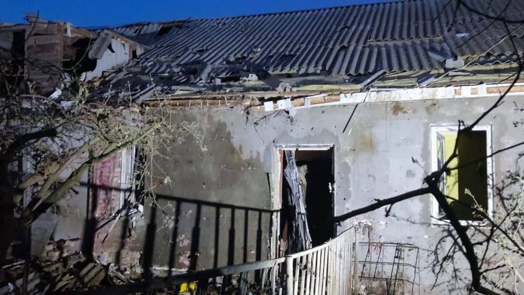 Последствия российской атаки по Никополю, 25 августа 2023 года