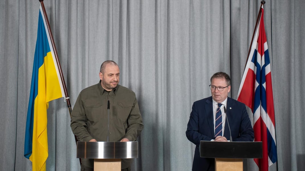 Міністр оборони України Рустем Умєров з міністром оборони Норвегії Бйорном Арільдом Грамом