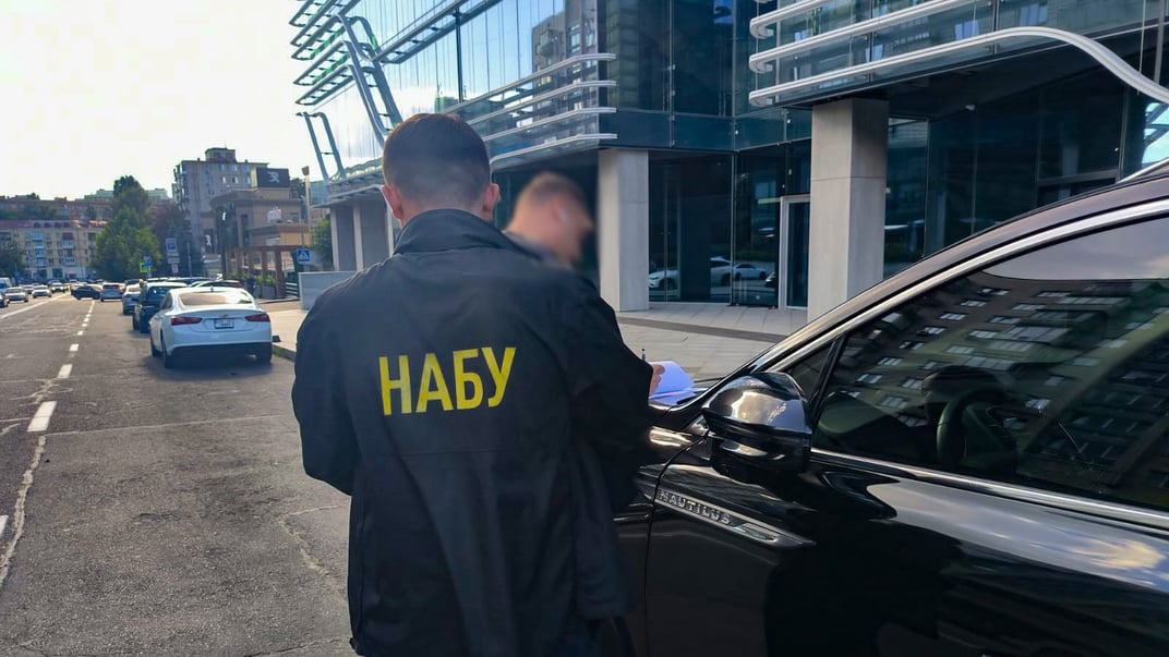 Оголошення підозру начальнику одного з Центральних територіальних управлінь Міноборони