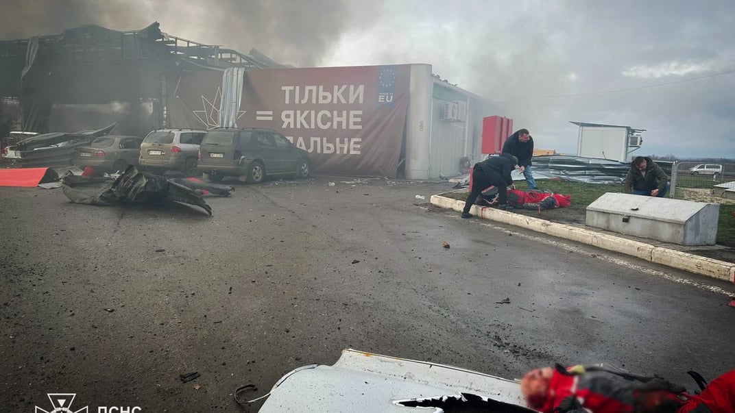 Наслідки російського удару по АЗС у Харківському районі, 12 грудня 2025 року