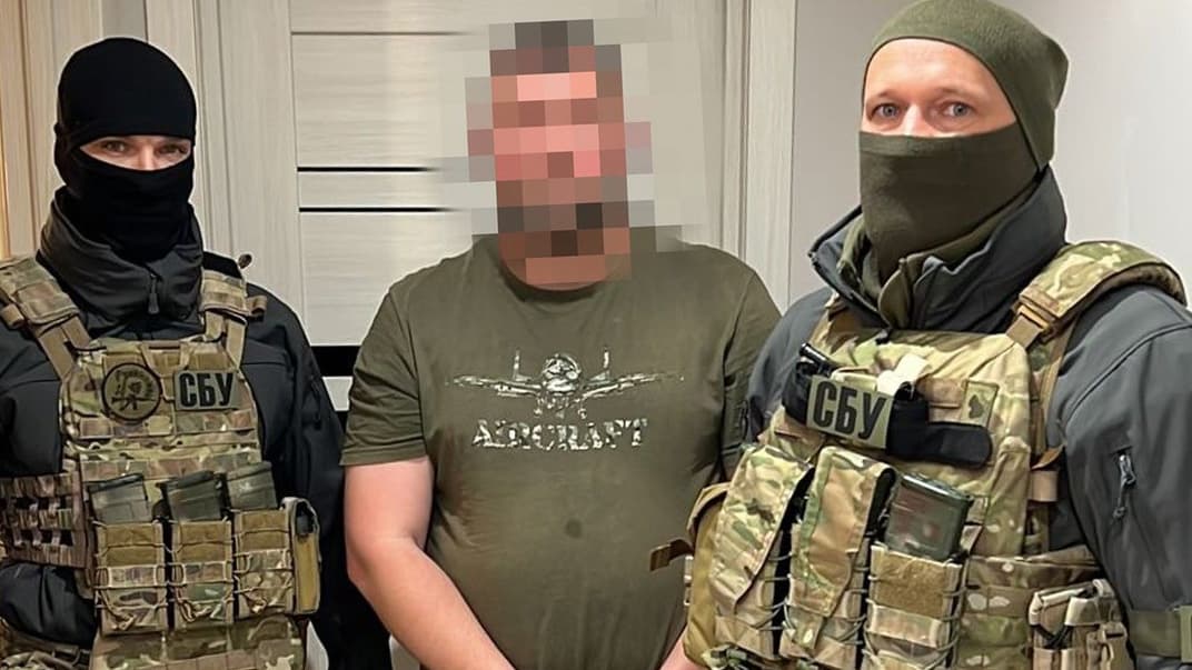 СБУ знешкодила злочинне угруповання, яке пропонувало ухилянтам виїхати до росії