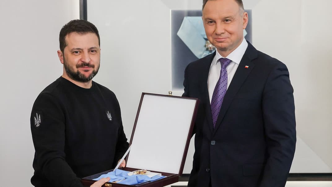 Дуда наградил Зеленского высшим знаком отличия Польши
