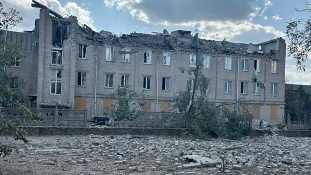 Наслідки російського удару по лікарні в Бериславі, 5 жовтня 2023 року