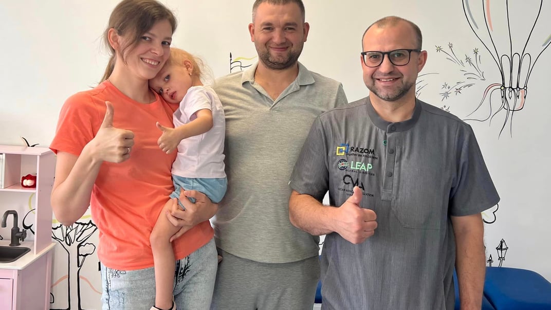 Во Львове медики удалили двухлетней девочке опухоль весом более килограмма