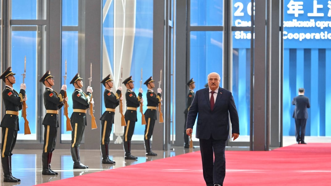 Очільник Білорусі Олександр Лукашенко під час візиту до Китаю Очільник Білорусі Олександр Лукашенко під час візиту до Китаю