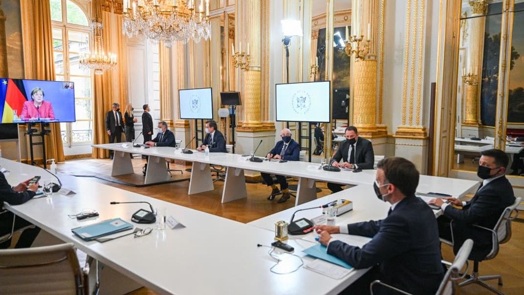 Володимир Зеленський, Емманюель Макрон та Ангела Меркель на дипломатичній зустрічі в Парижі, 16 квітня 2021 року