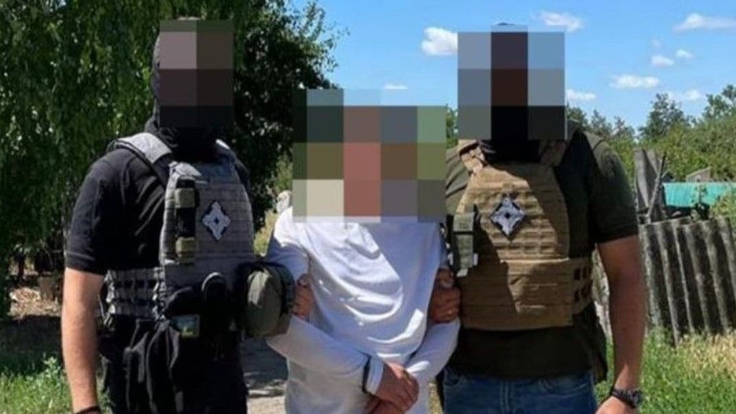 В Николаевской области задержали двух корректировщиков огня россиян